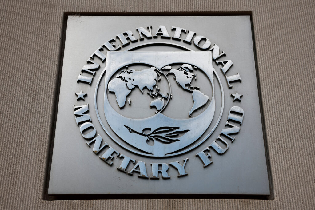 The current image has no alternative text. The file name is: 2025-04-23T132342Z_2_LYNXMPEL3M0PQ_RTROPTP_4_IMF-WORLDBANK-scaled.jpg