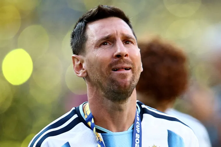 2026-07-20T000626Z_1032470865_RC2AHMAG26WI_RTRMADP_3_SOCCER-WORLDCUP-ESP-ARG-1784614673
