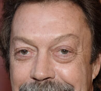 Tim Curry