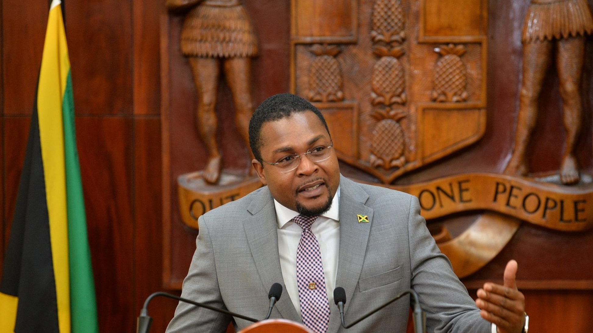 Minister of Works announces the progression of works along Braeton Parkway 
