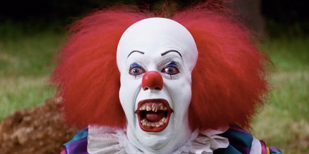 tim-curry-it-pennywise-social