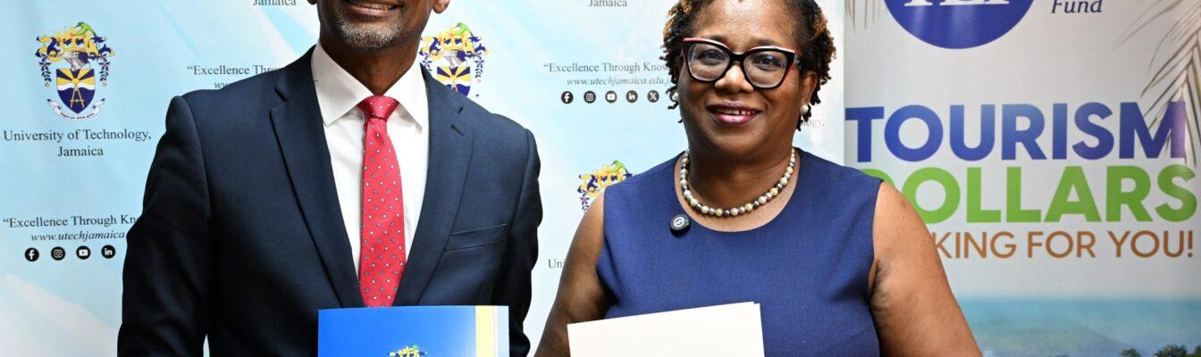 Prof. Shermaine Barrett and Dr. Carey Wallace at TEF-UTech contract mock signing event