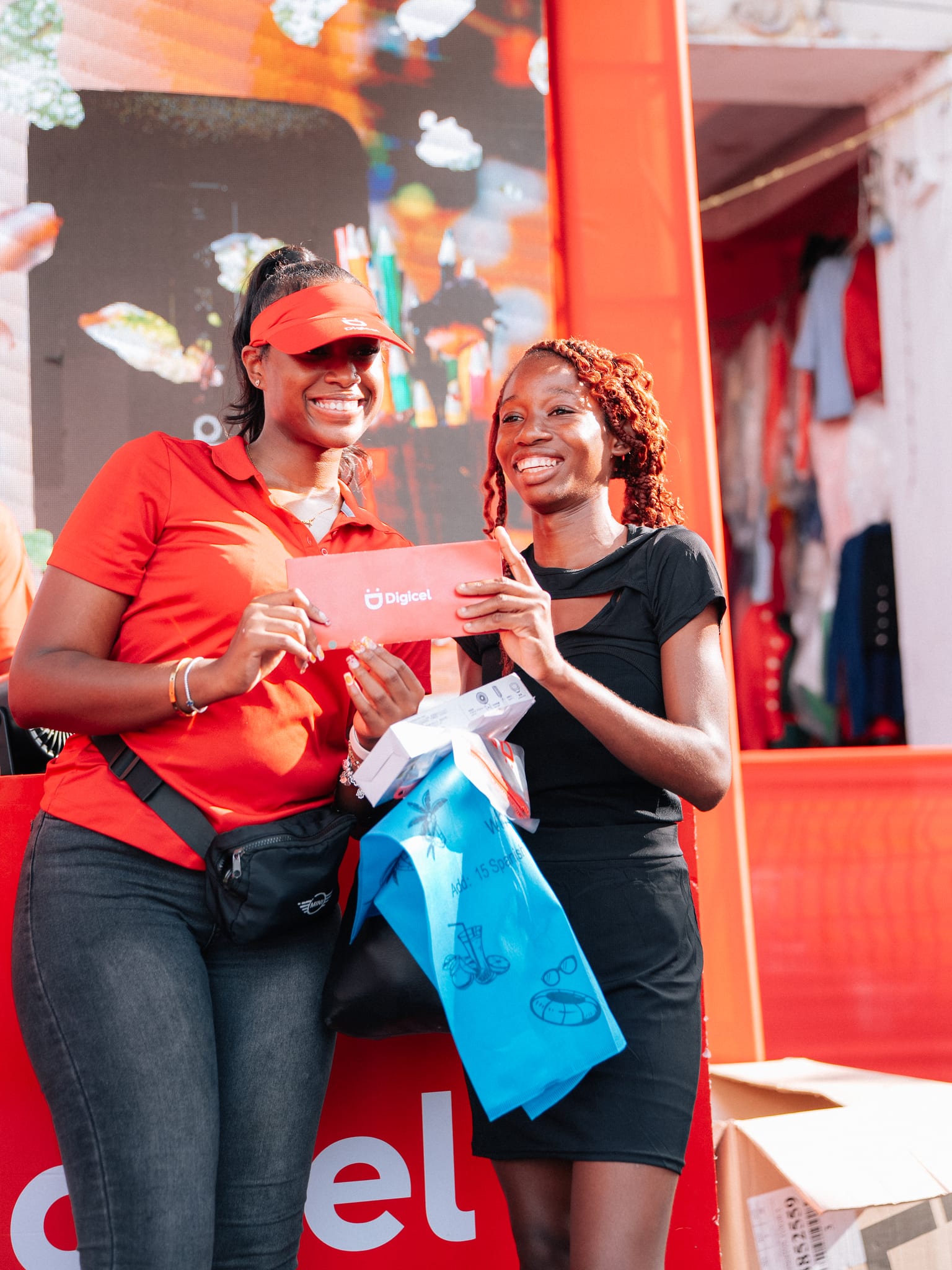 Digicel-5