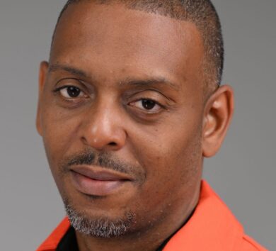 dwayne vaz