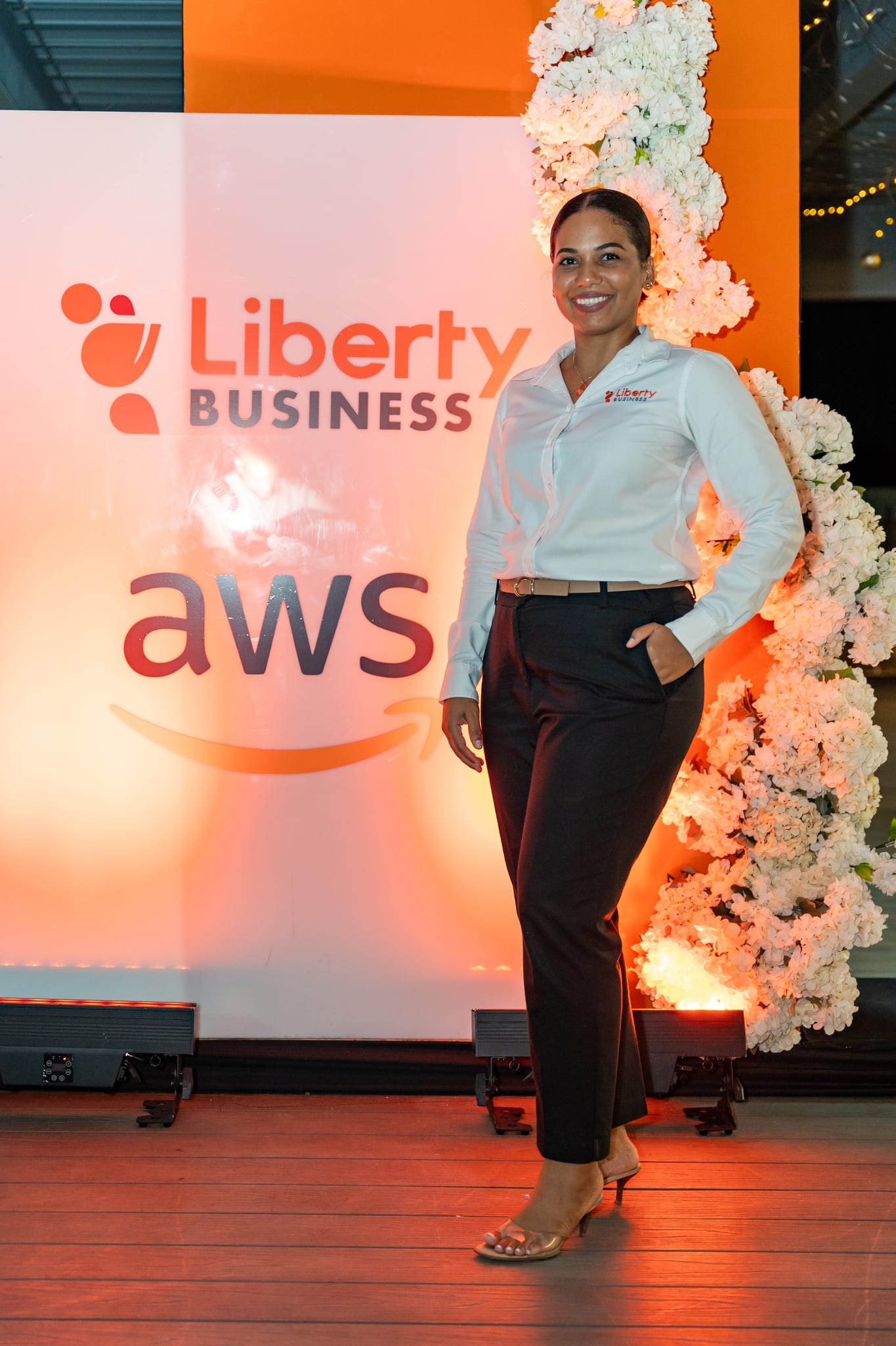 Flow-B2B-AWS-Launch-100