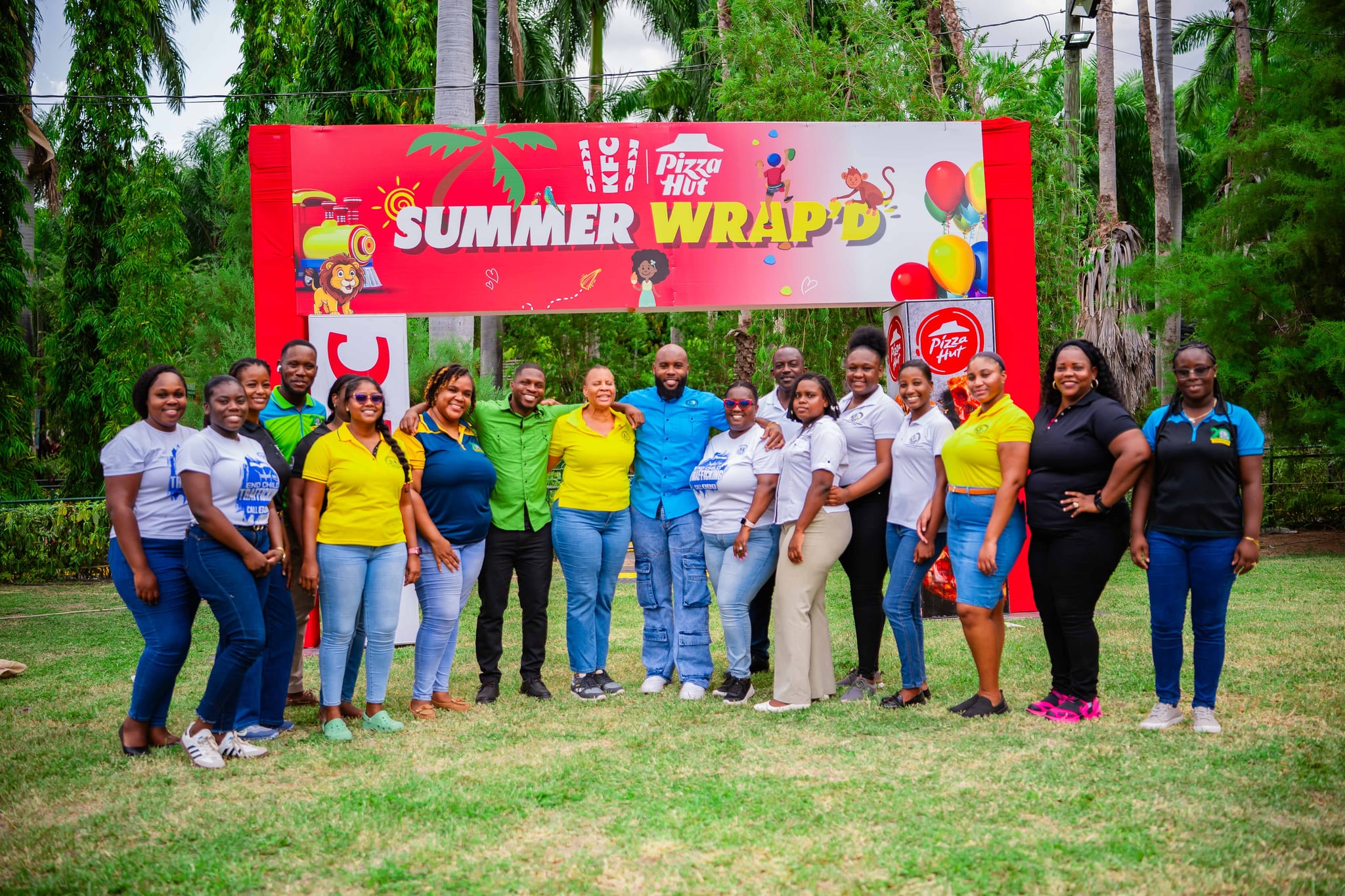 KFC and Pizza Hut hosted the second staging of “Summer Wrap’d”, a special back-to-school treat held at Hope Zoo 2