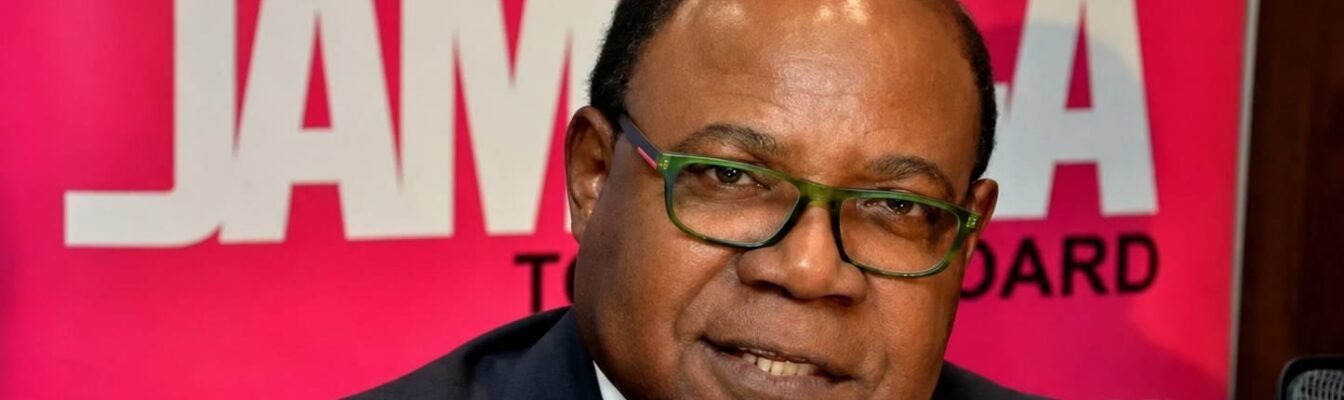Tourism Minister Edmund Bartlett 2