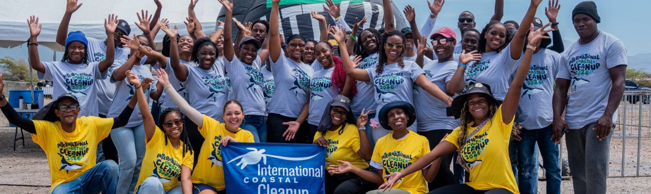 JET staff and Volunteers at JET's Flagship cleanup