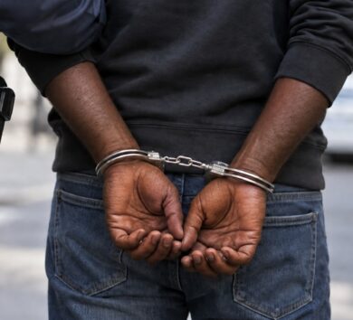 Handcuff arrest