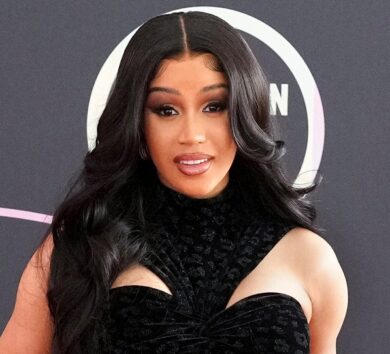 2021 American Music Awards Red Carpet Roll-Out With Host Cardi B